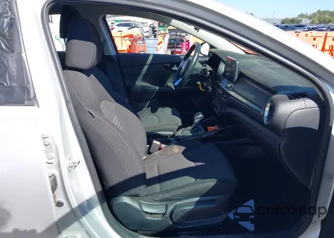 2019 Kia Forte S from USA, damaged, VIN 3KPF34ADXKE027176